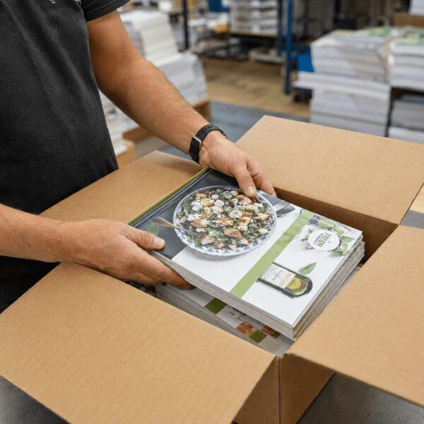Full-color saddle-stitched booklet printing — Sign America Chicago (photo 5)