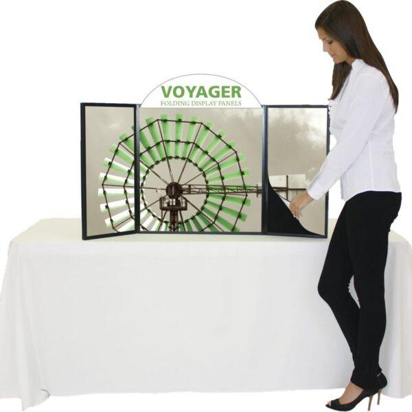 Voyager Maxi Folding Panel Display